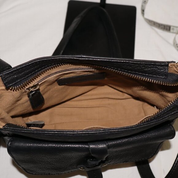 Frye Women's Ayla Leather Black Crossbody Bag Long Strap Outer Pocket EUC - Picture 11 of 14